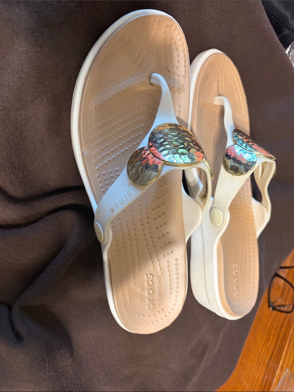 CROCS Women's White Thong Sandals with Iridescent Accent